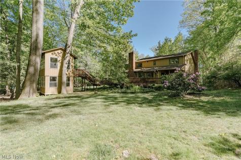 33475 Miles Road Moreland Hills OH 44022