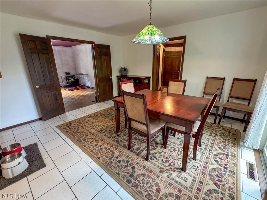 1318 Highland Avenue E Salem OH 44460