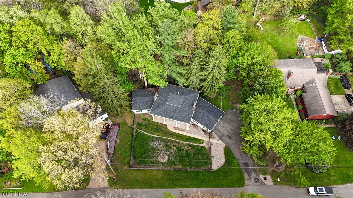 1318 Highland Avenue E Salem OH 44460