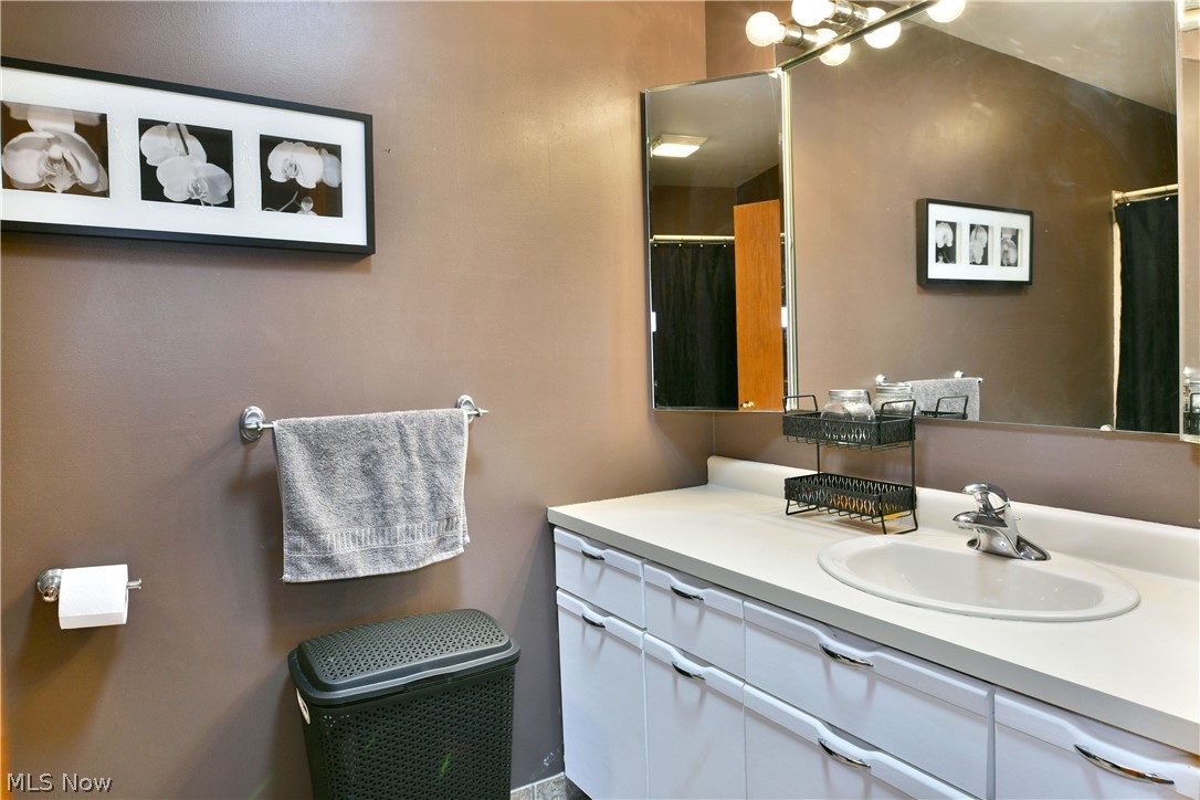 2031 Quail Run Cortland OH 44410