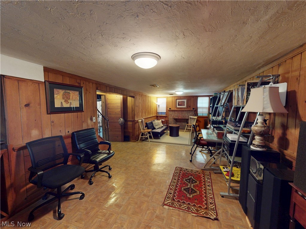 3841 Washington Boulevard University Heights OH 44118