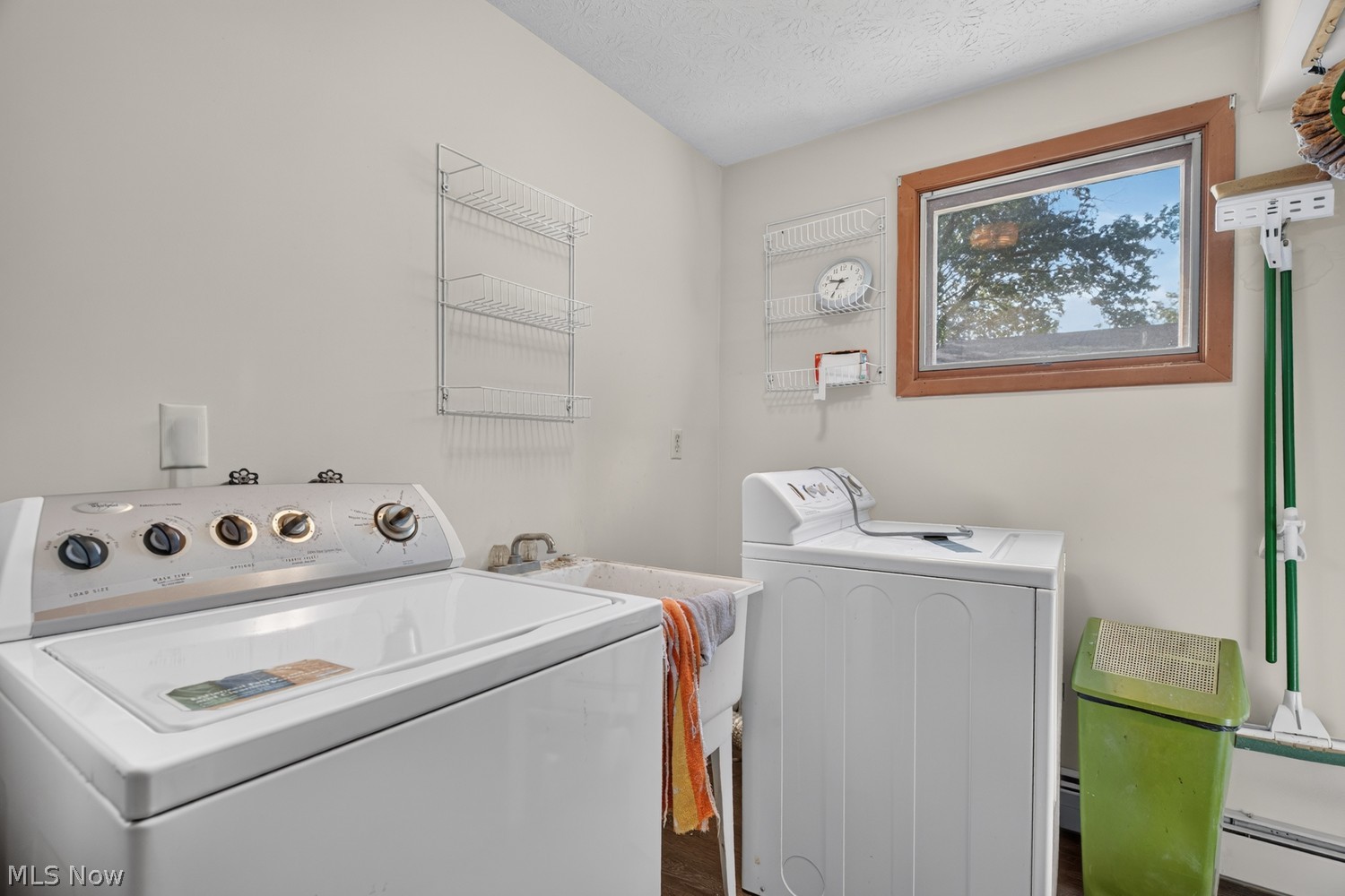 1817 N Nantucket Drive Lorain OH 44053