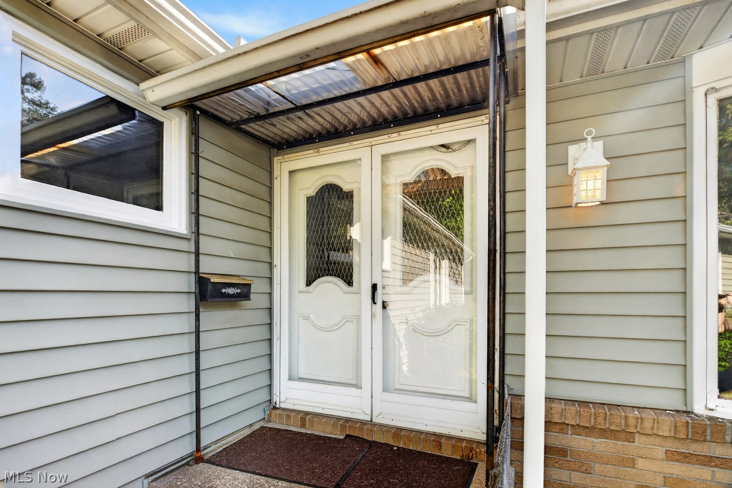 1817 N Nantucket Drive Lorain OH 44053