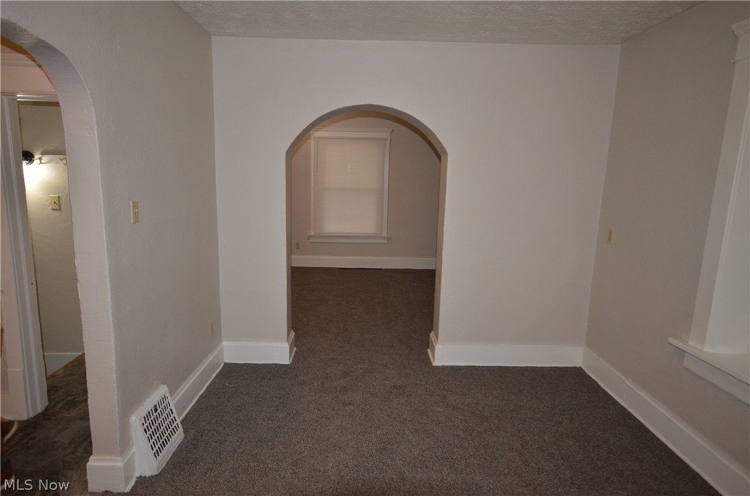 486 Howe Street Akron OH 44307