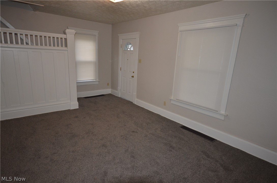 486 Howe Street Akron OH 44307