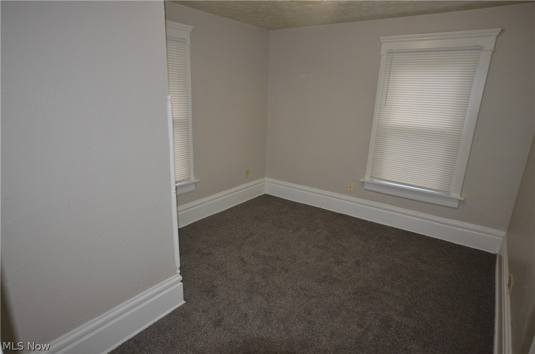 486 Howe Street Akron OH 44307
