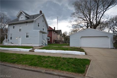 486 Howe Street Akron OH 44307