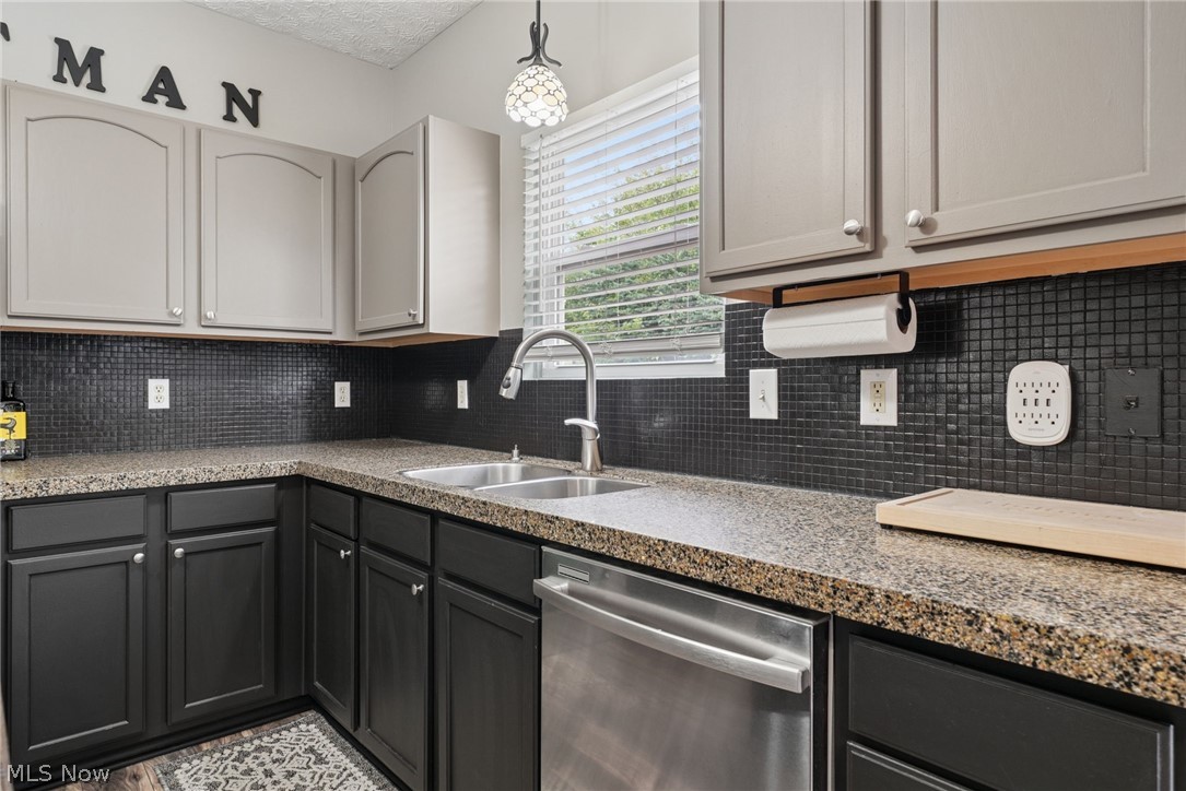 4183 Swallowfield Street Columbus OH 43207