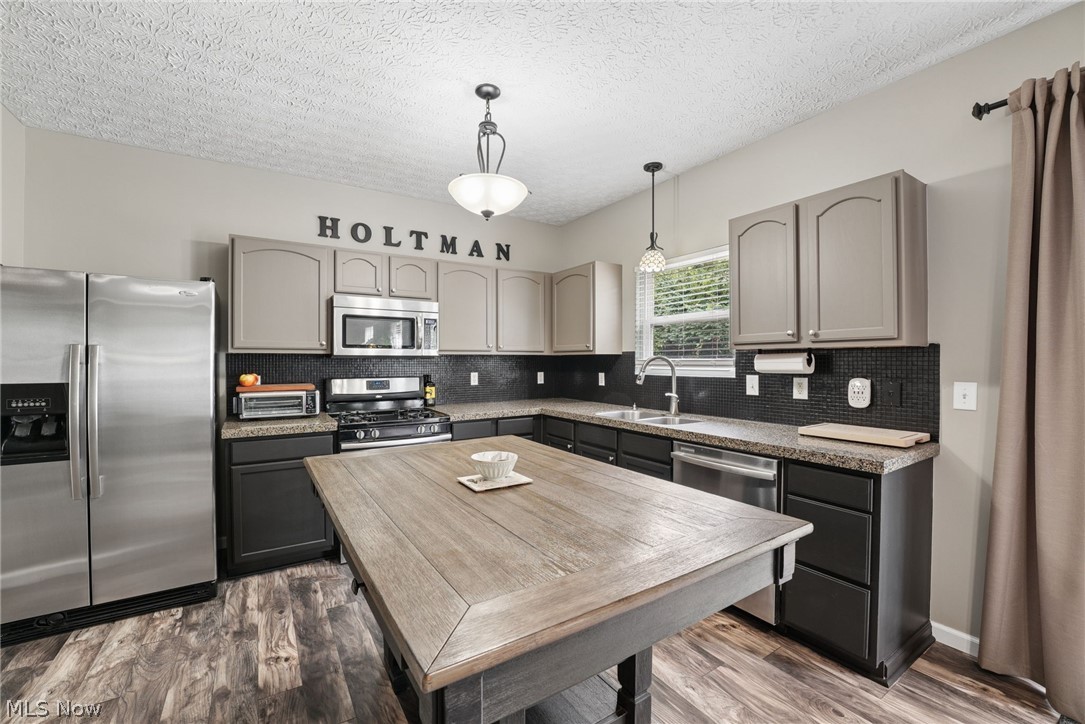 4183 Swallowfield Street Columbus OH 43207