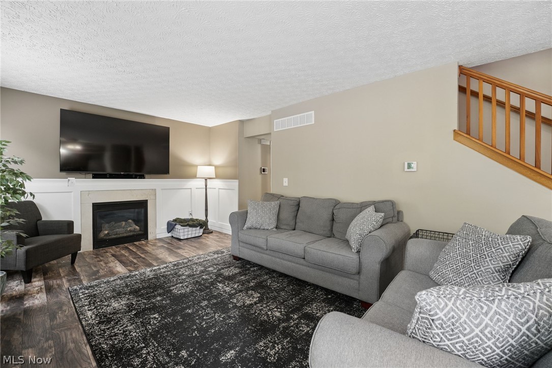 4183 Swallowfield Street Columbus OH 43207
