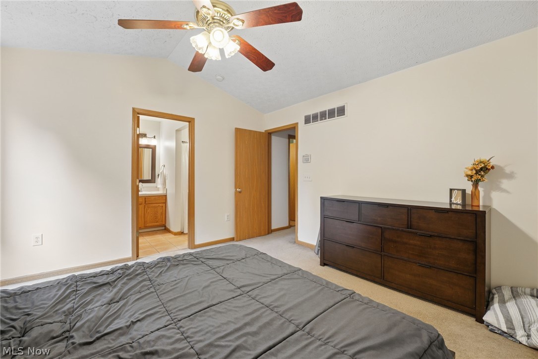 4183 Swallowfield Street Columbus OH 43207