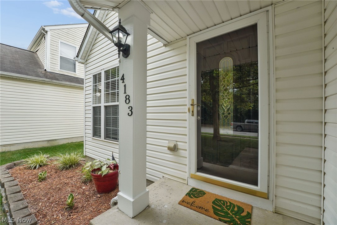 4183 Swallowfield Street Columbus OH 43207