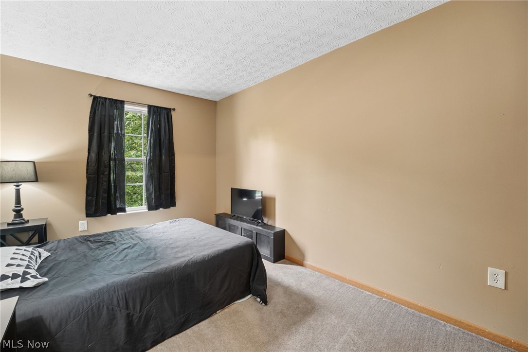 4183 Swallowfield Street Columbus OH 43207