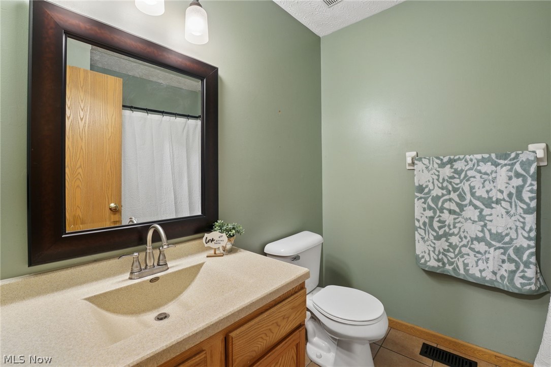4183 Swallowfield Street Columbus OH 43207