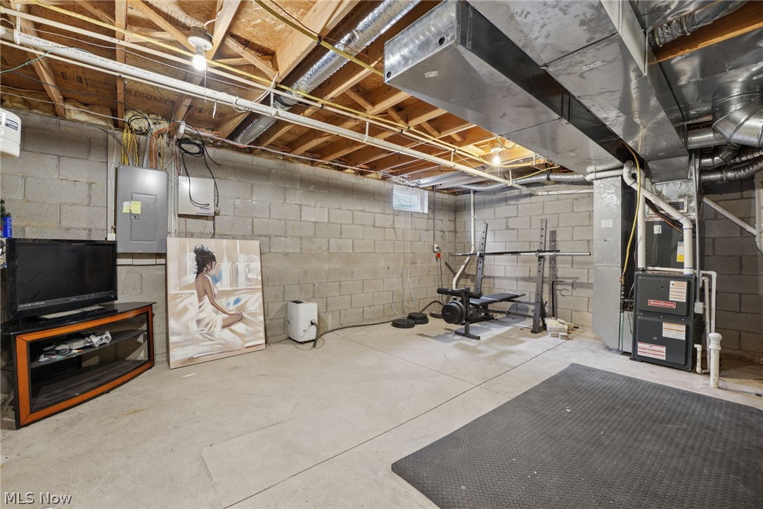 4183 Swallowfield Street Columbus OH 43207