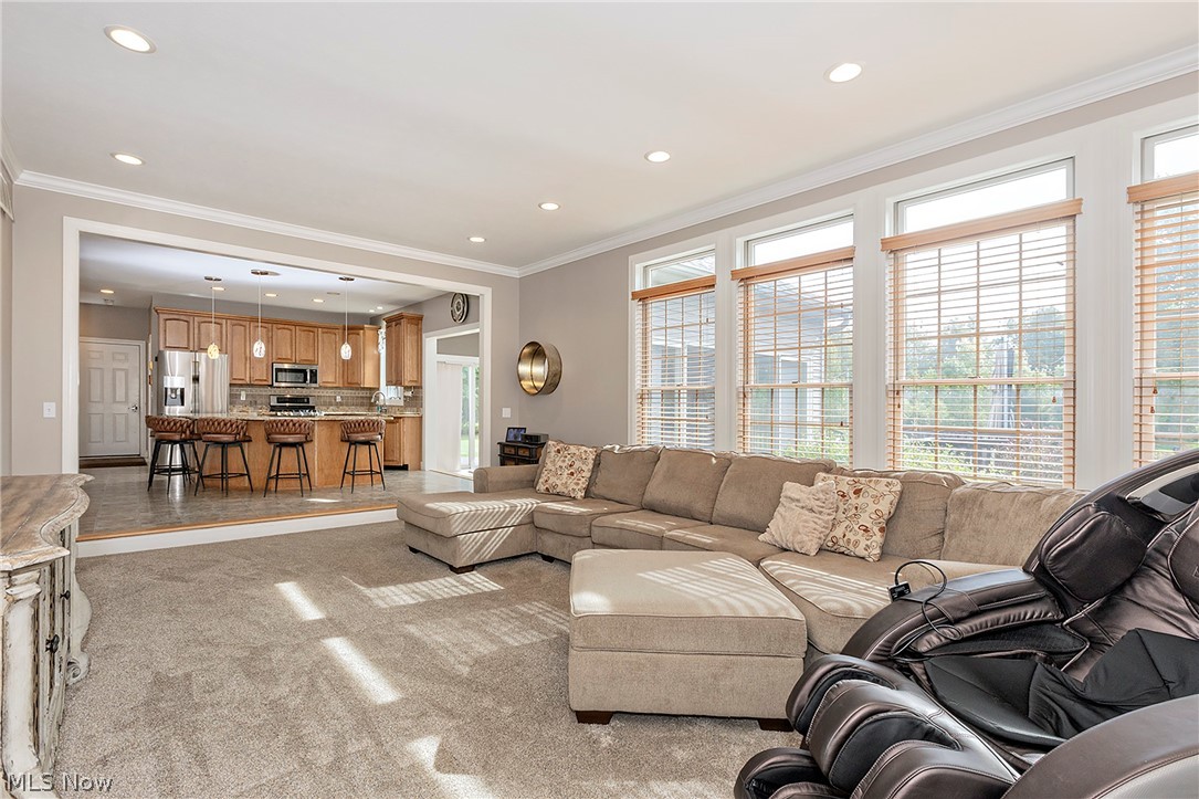 16685 Lucky Bell Lane Chagrin Falls OH 44023