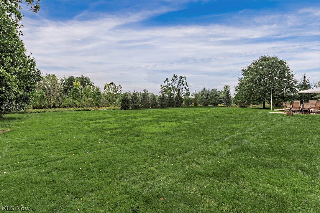 16685 Lucky Bell Lane Chagrin Falls OH 44023