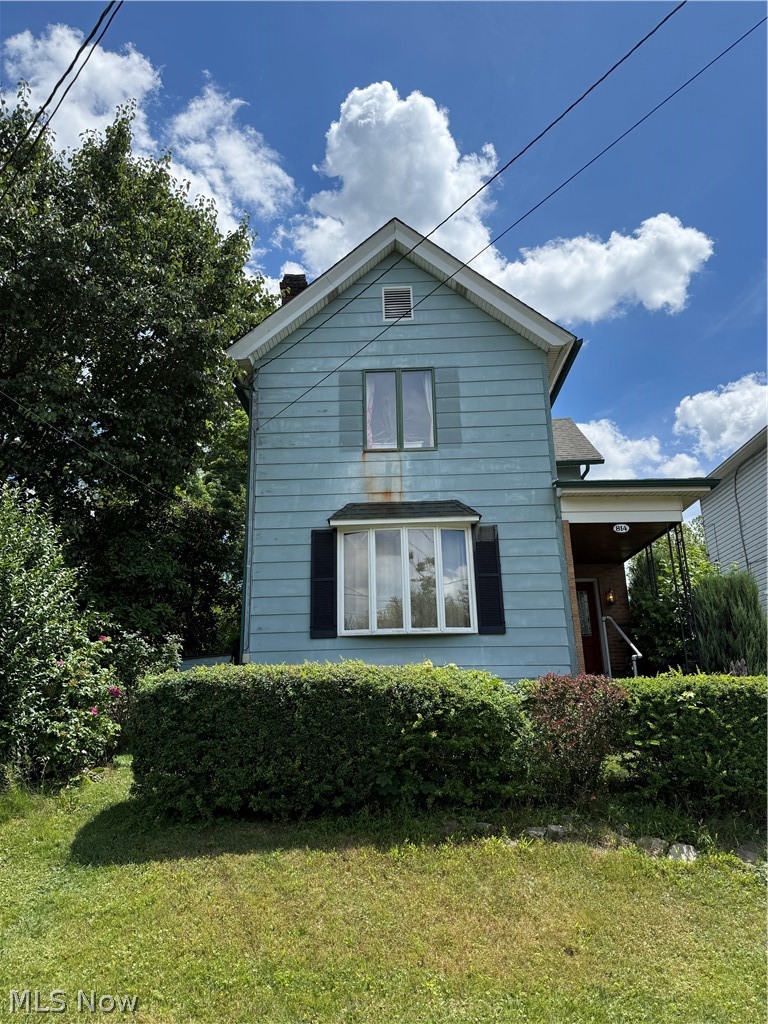 814 Riverview Street East Liverpool OH 43920