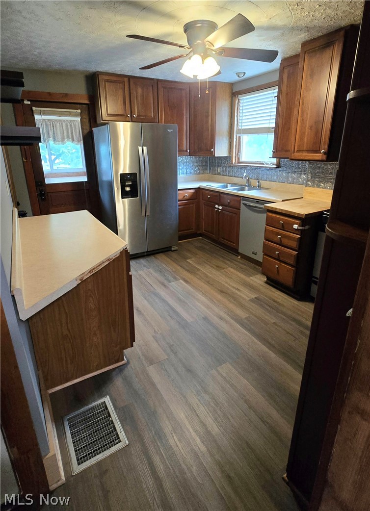 504 E Riddle Avenue Ravenna OH 44266