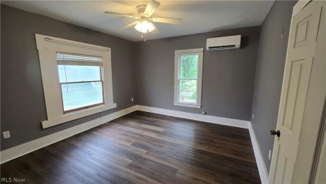 504 E Riddle Avenue Ravenna OH 44266