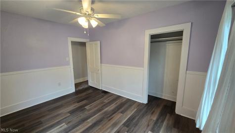504 E Riddle Avenue Ravenna OH 44266