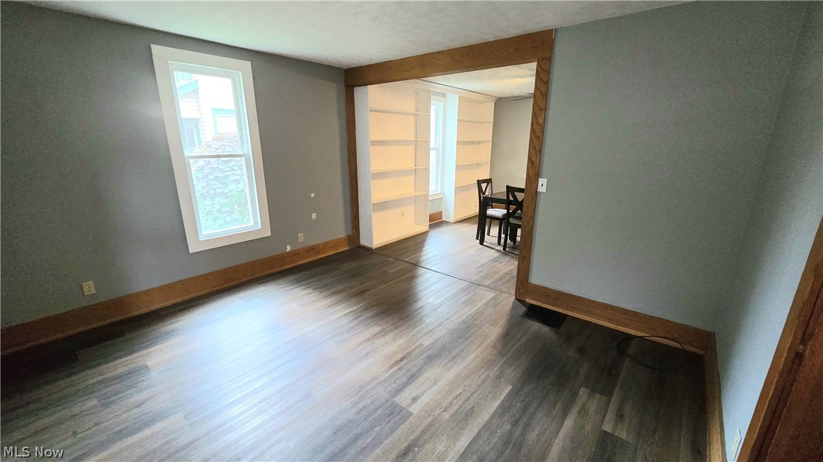 504 E Riddle Avenue Ravenna OH 44266