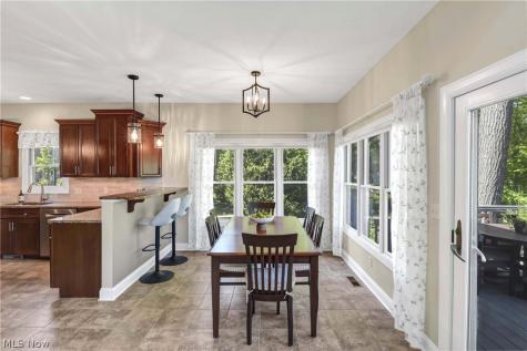 9000 Crooked Creek Lane Broadview Heights OH 44147