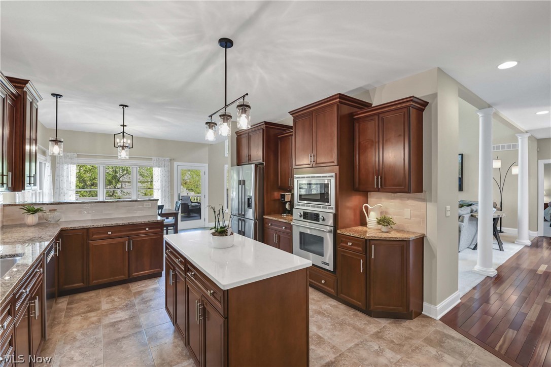 9000 Crooked Creek Lane Broadview Heights OH 44147