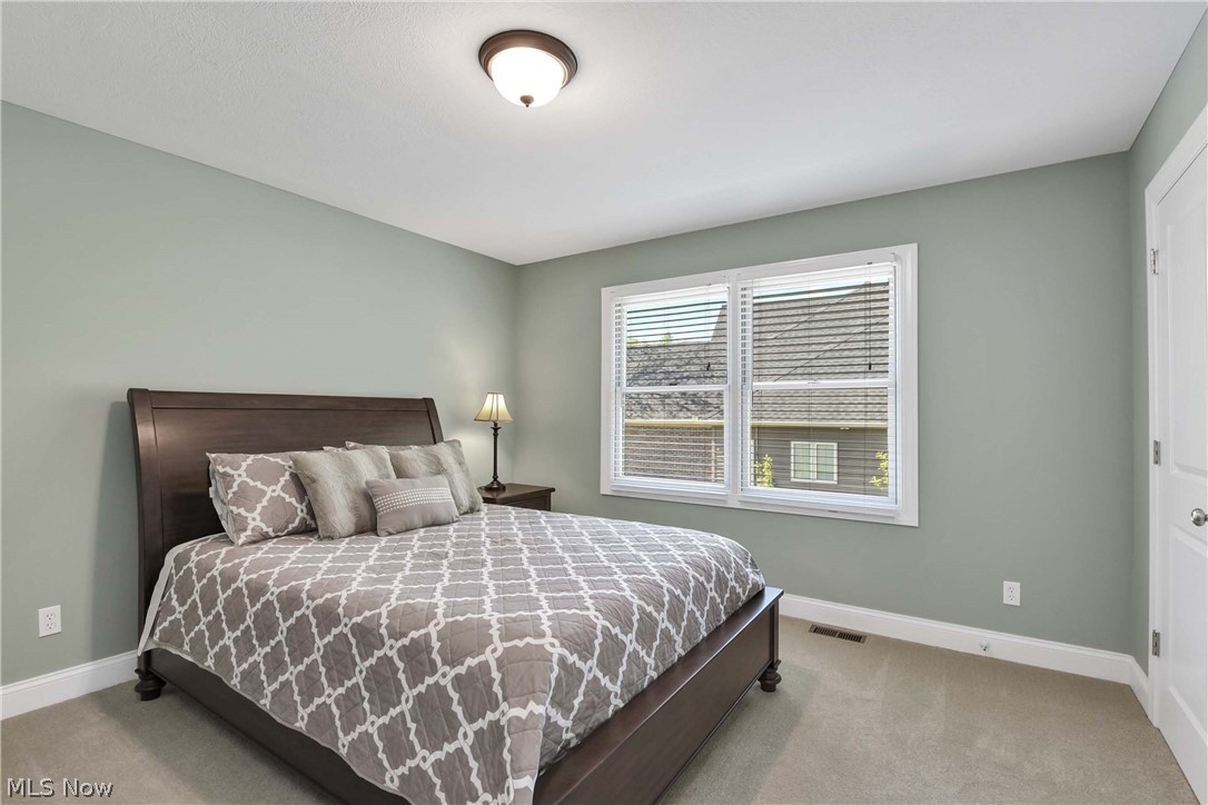 9000 Crooked Creek Lane Broadview Heights OH 44147