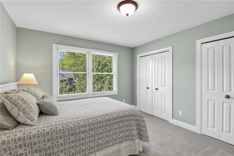 9000 Crooked Creek Lane Broadview Heights OH 44147