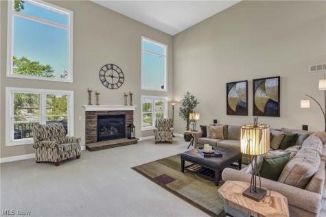 9000 Crooked Creek Lane Broadview Heights OH 44147