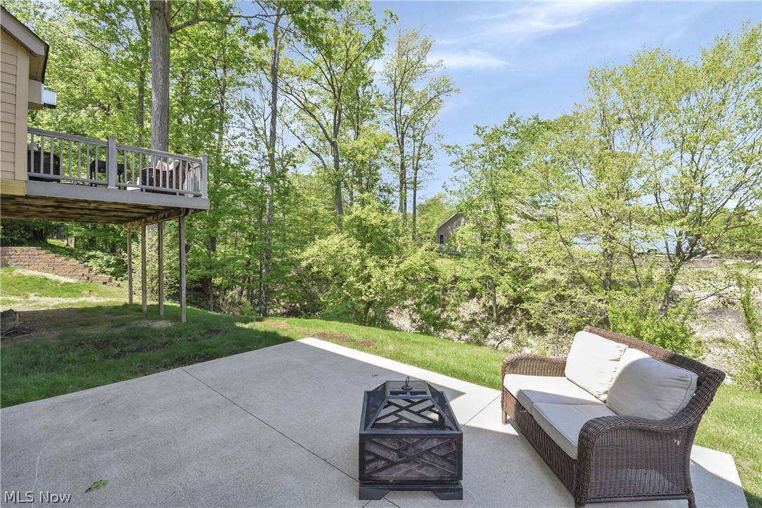 9000 Crooked Creek Lane Broadview Heights OH 44147