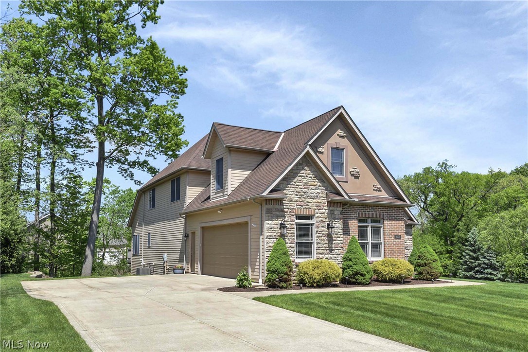 9000 Crooked Creek Lane Broadview Heights OH 44147