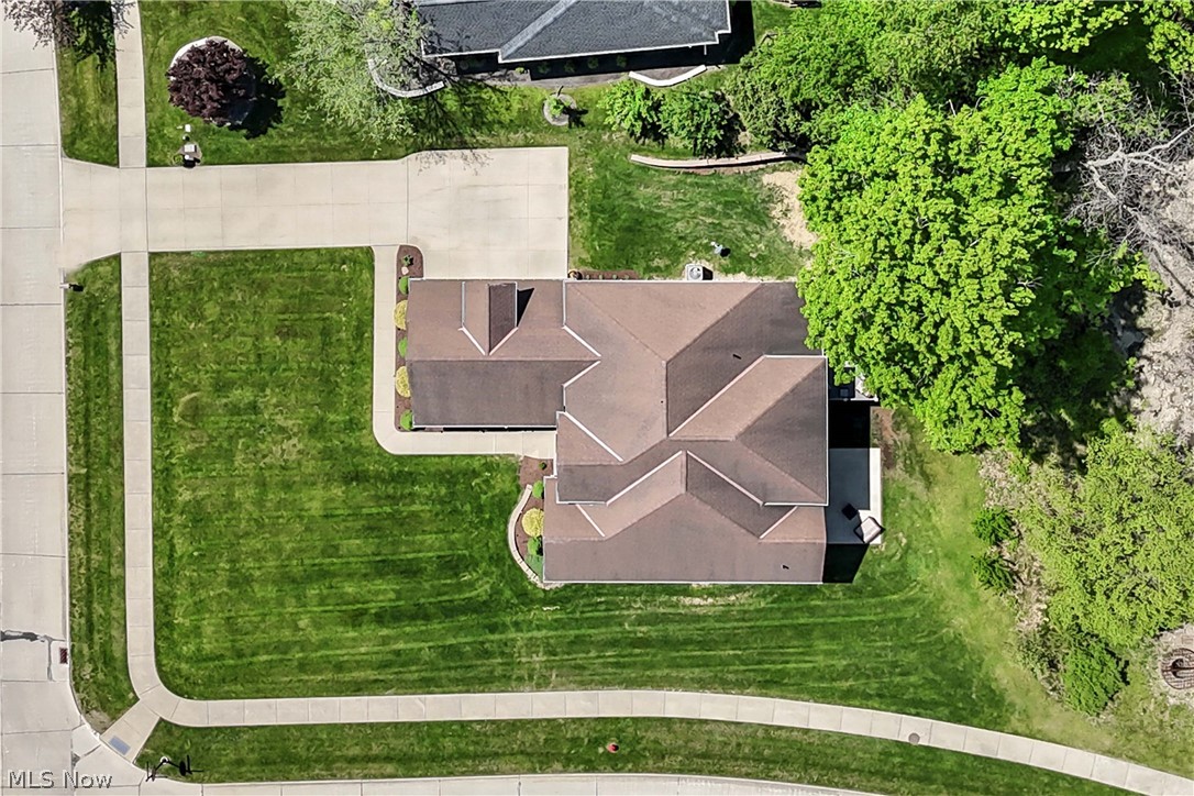 9000 Crooked Creek Lane Broadview Heights OH 44147
