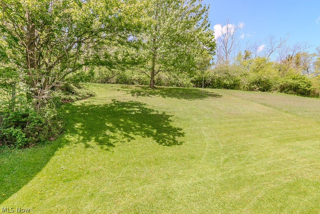 344 Karen Drive Chardon OH 44024