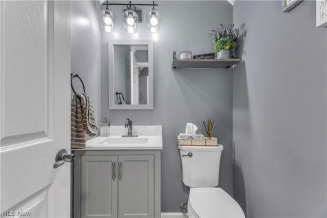 40087 Hope Court Elyria OH 44035