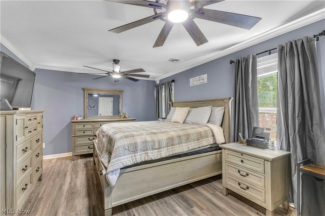 40087 Hope Court Elyria OH 44035