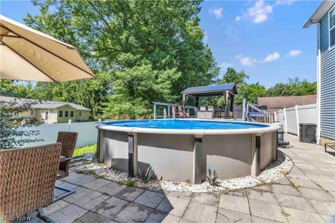 40087 Hope Court Elyria OH 44035