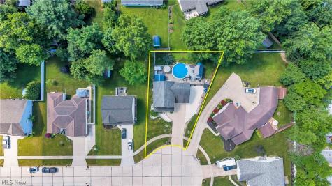 40087 Hope Court Elyria OH 44035