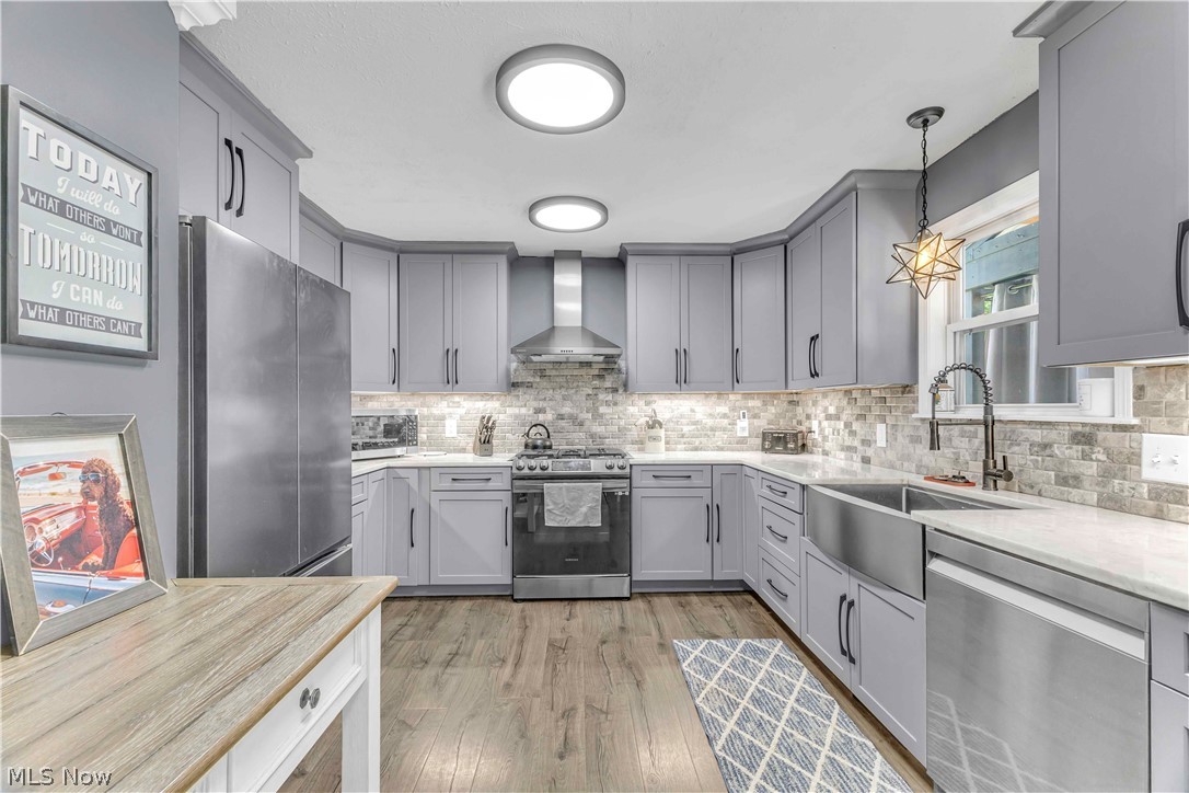 40087 Hope Court Elyria OH 44035