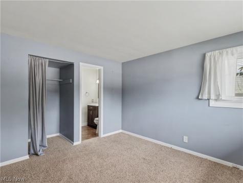 1515 Collinwood Circle Cuyahoga Falls OH 44221