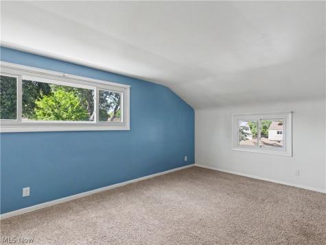 1515 Collinwood Circle Cuyahoga Falls OH 44221