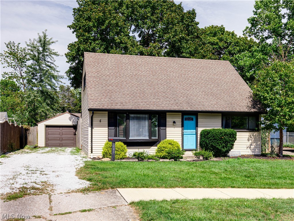 1515 Collinwood Circle Cuyahoga Falls OH 44221