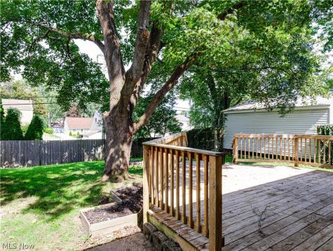 1515 Collinwood Circle Cuyahoga Falls OH 44221