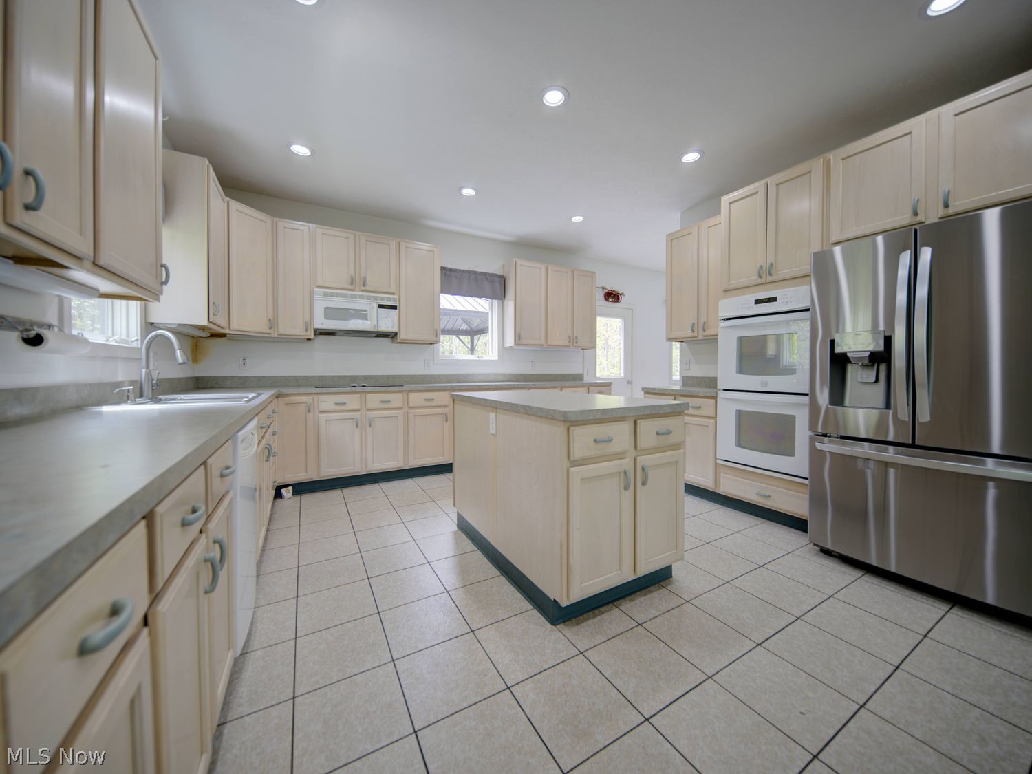 11991 Music Street Newbury OH 44065