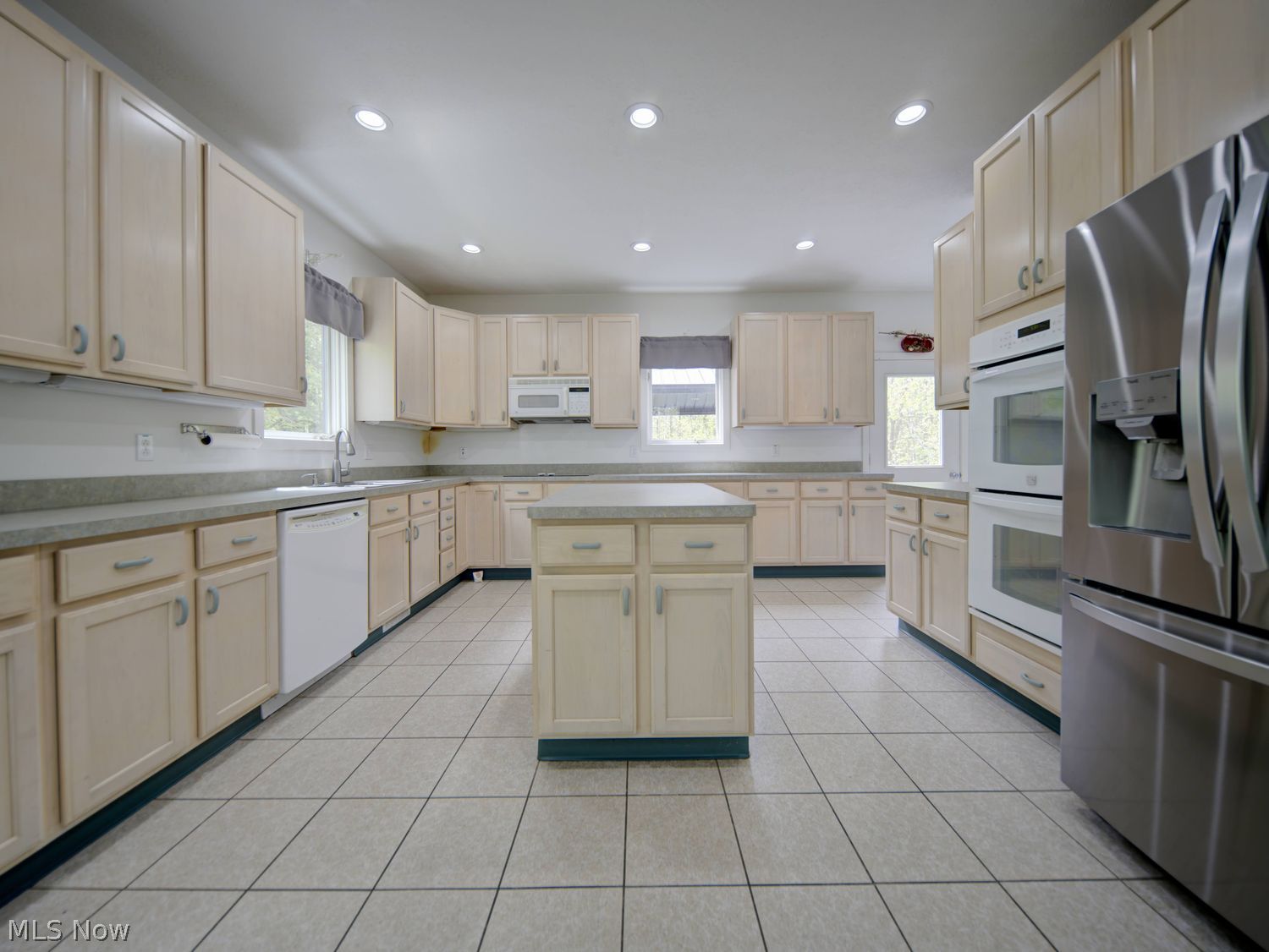 11991 Music Street Newbury OH 44065