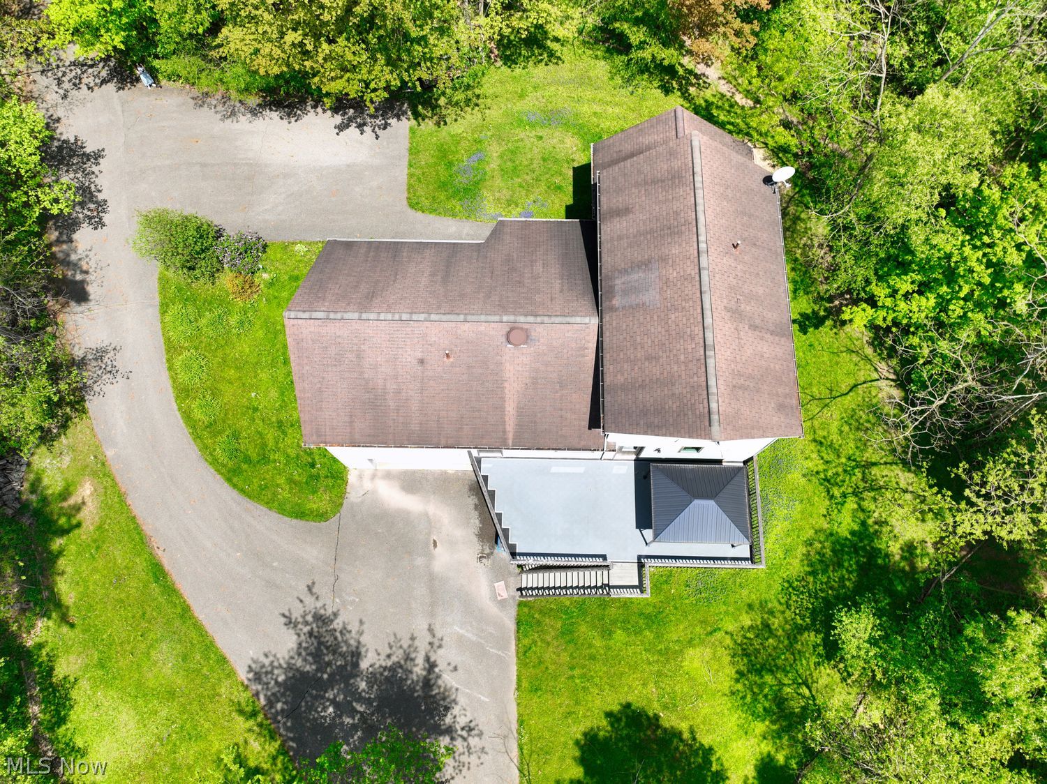 11991 Music Street Newbury OH 44065