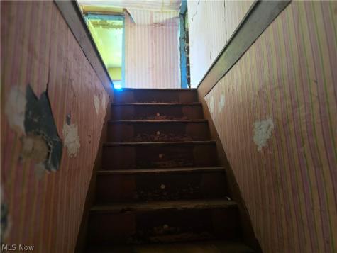 10927 Hampden Avenue Cleveland OH 44108