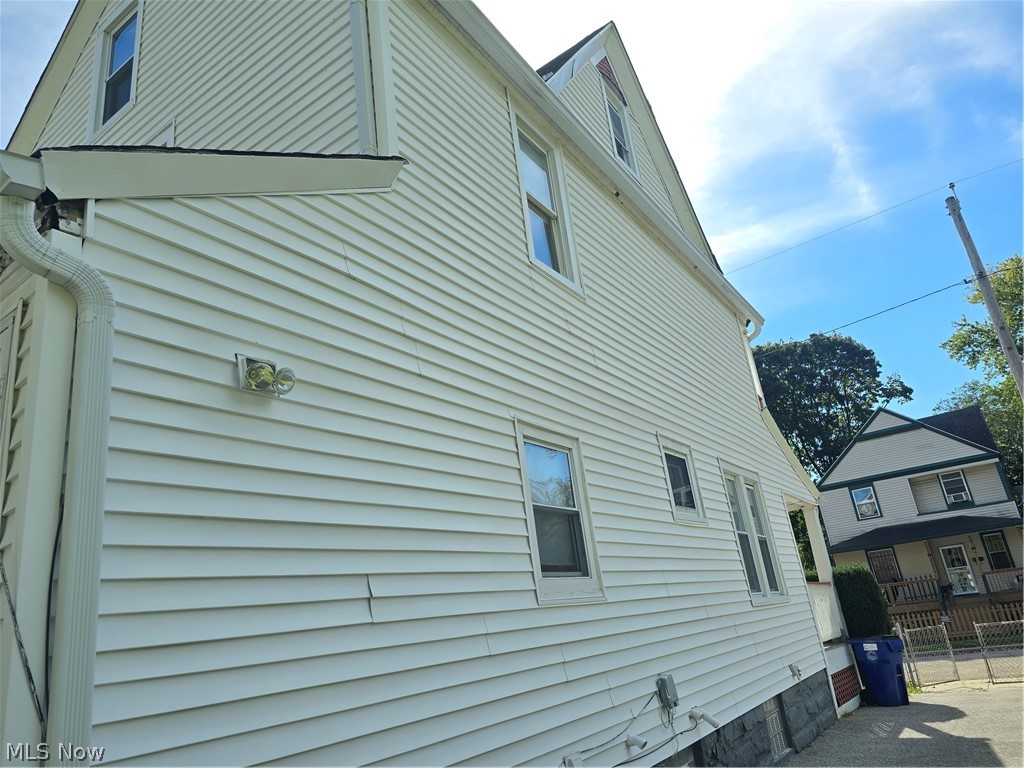 10927 Hampden Avenue Cleveland OH 44108