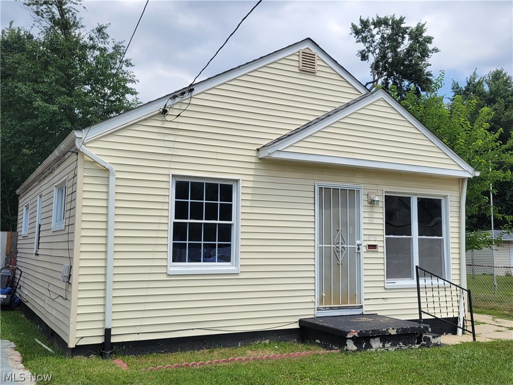 11816 Milligan Avenue Cleveland OH 44135